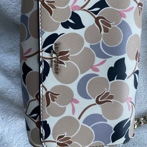 Kate Spade crossbody purse